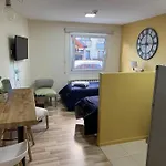 Comodo Monoambiente En El Centro De La Ciudad