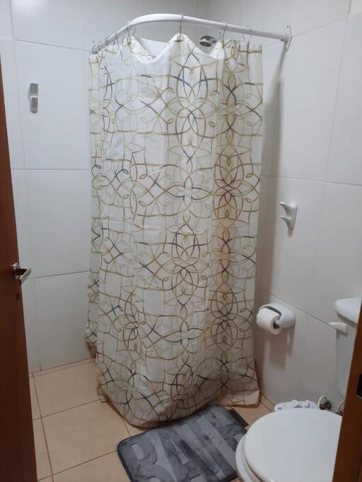 Comodo Monoambiente En El Centro De La Ciudad *